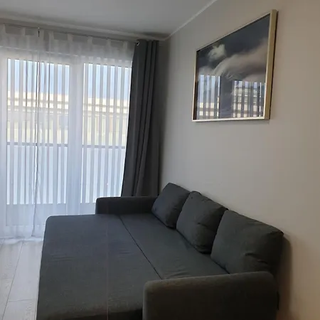 Private Apartment, Aircondition, Hd Tv Pl & De, Wifi, Garage, Fully Equipped, Near 코워브제크