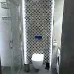 Lägenhet Private Apartment, Aircondition, Hd Tv Pl & De, Wifi, Garage, Fully Equipped, Near