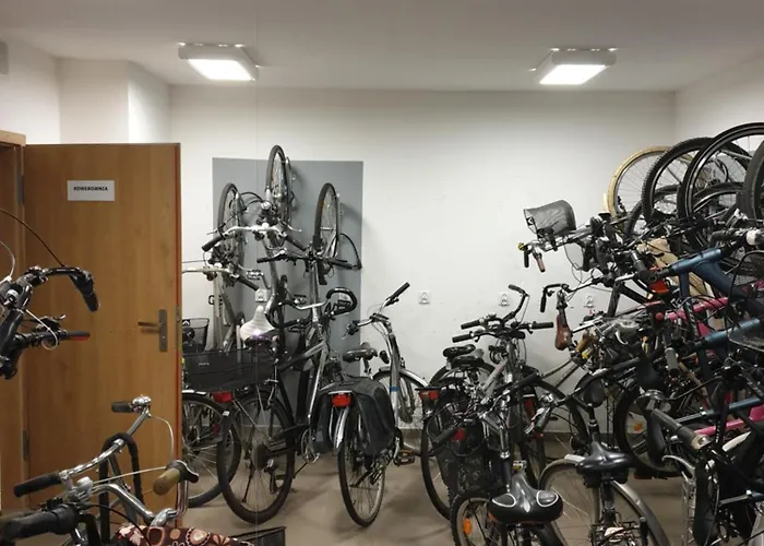 Private Apartment, Aircondition, Hd Tv Pl & De, Wifi, Garage, Fully Equipped, Near Apartment *